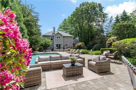 134 Wickham Road North Kingstown RI 02852