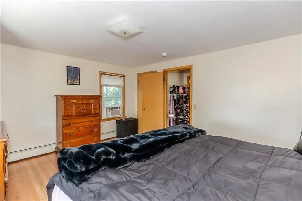 39 Fairview Avenue East Providence RI 02914