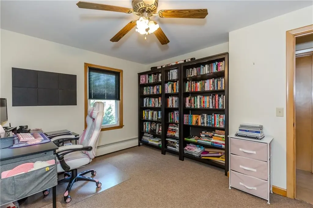 39 Fairview Avenue East Providence RI 02914