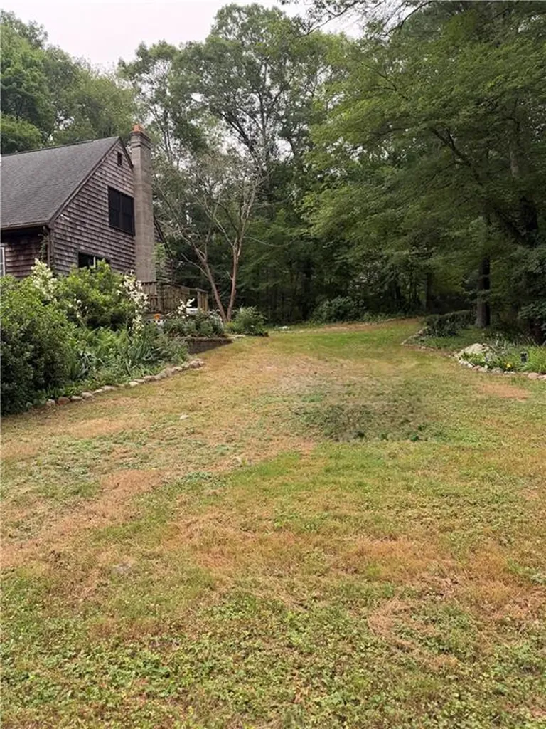1911 South County Trail South Kingstown RI 02892