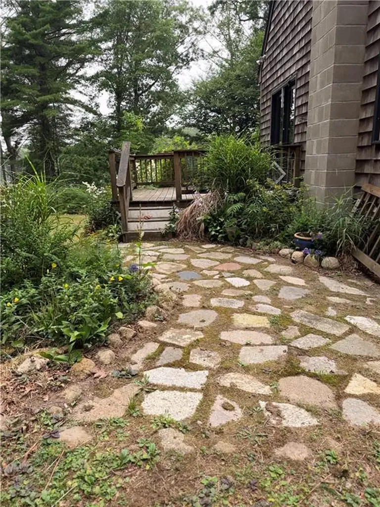 1911 South County Trail South Kingstown RI 02892