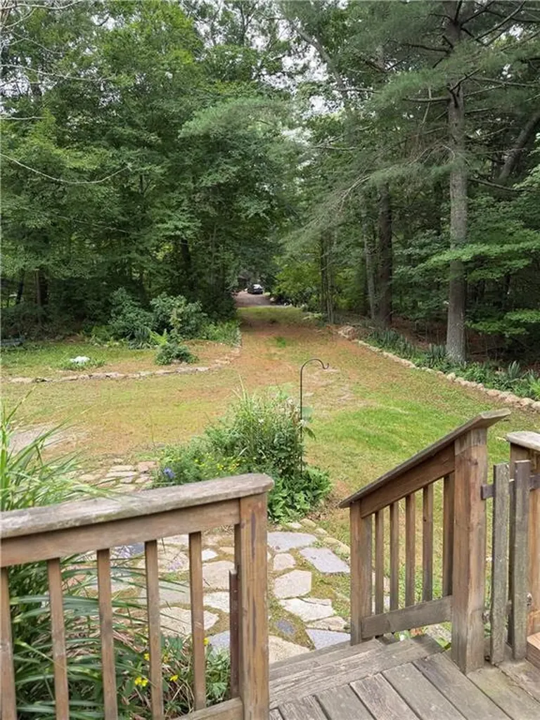1911 South County Trail South Kingstown RI 02892
