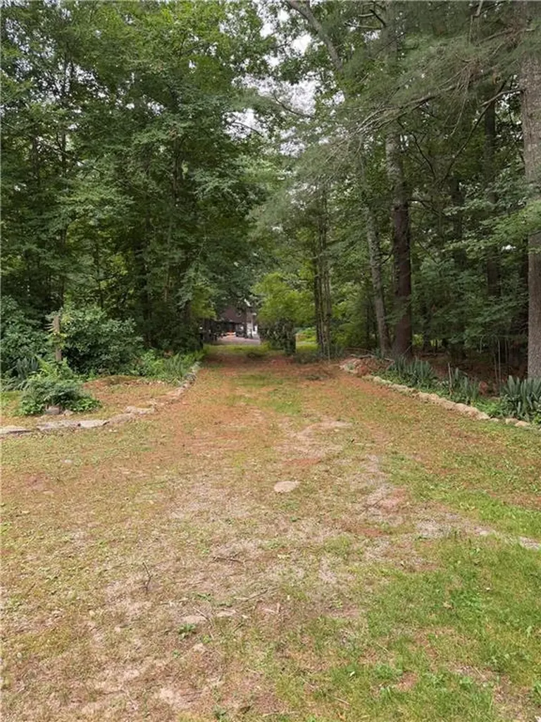 1911 South County Trail South Kingstown RI 02892