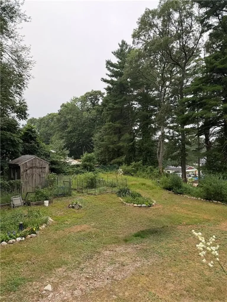 1911 South County Trail South Kingstown RI 02892