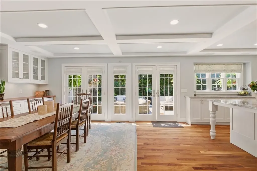 82 Clinton Avenue Jamestown RI 02835
