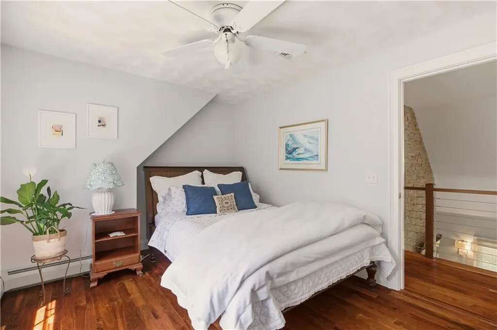 82 Clinton Avenue Jamestown RI 02835