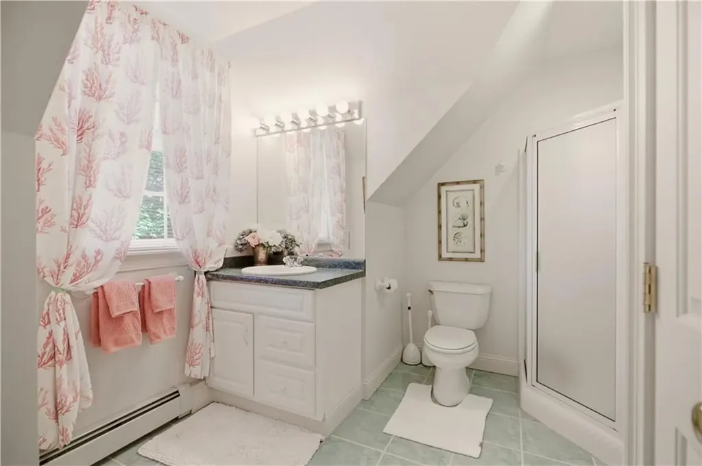 82 Clinton Avenue Jamestown RI 02835
