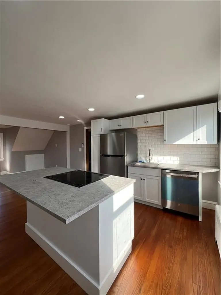 1822 Mineral Spring Avenue North Providence RI 02904