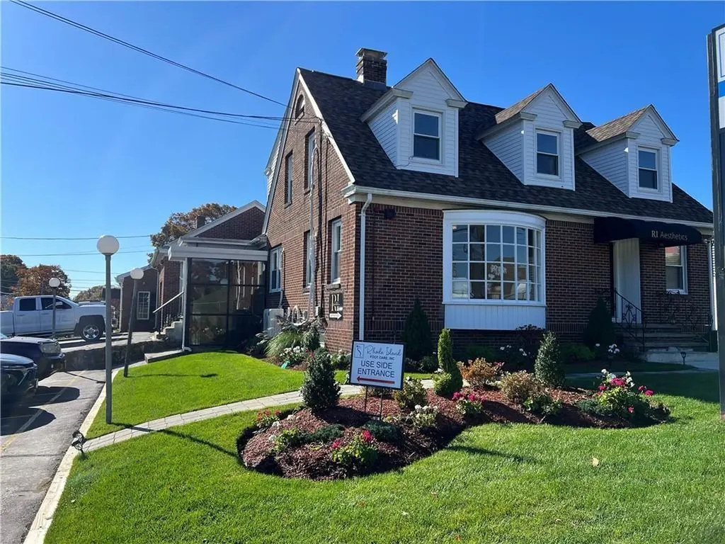 1822 Mineral Spring Avenue North Providence RI 02904