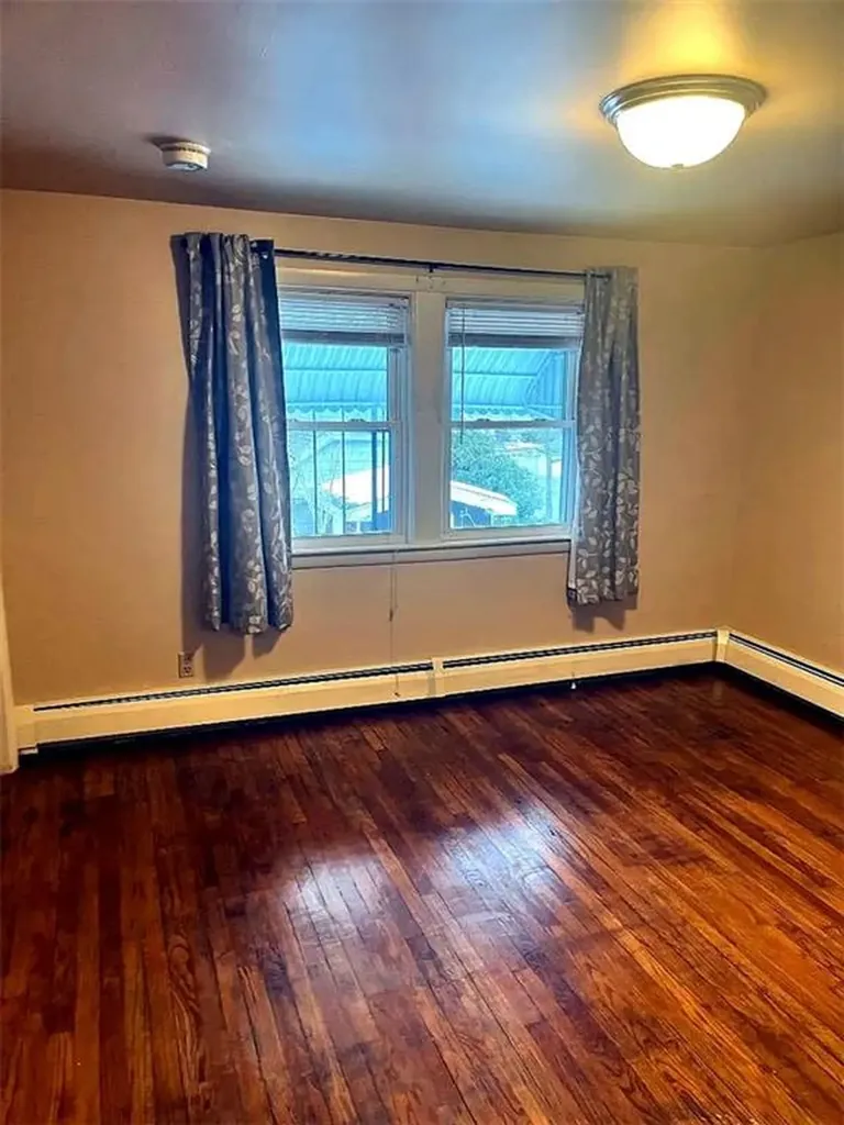 80 Ballston Avenue Pawtucket RI 02861