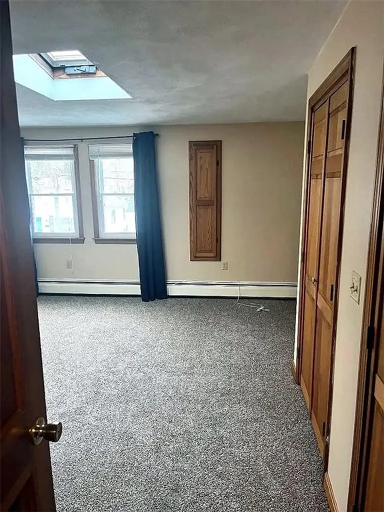 80 Ballston Avenue Pawtucket RI 02861