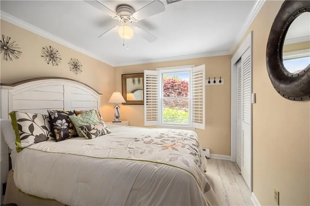 35 Willow Avenue Narragansett RI 02882