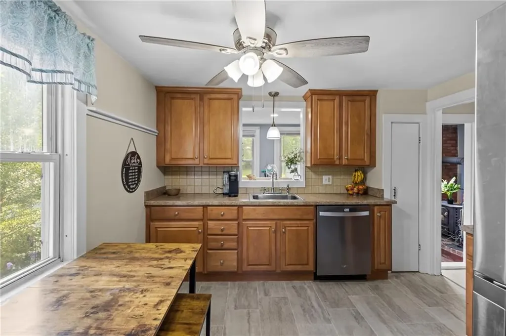 227 Angell Road Lincoln RI 02865