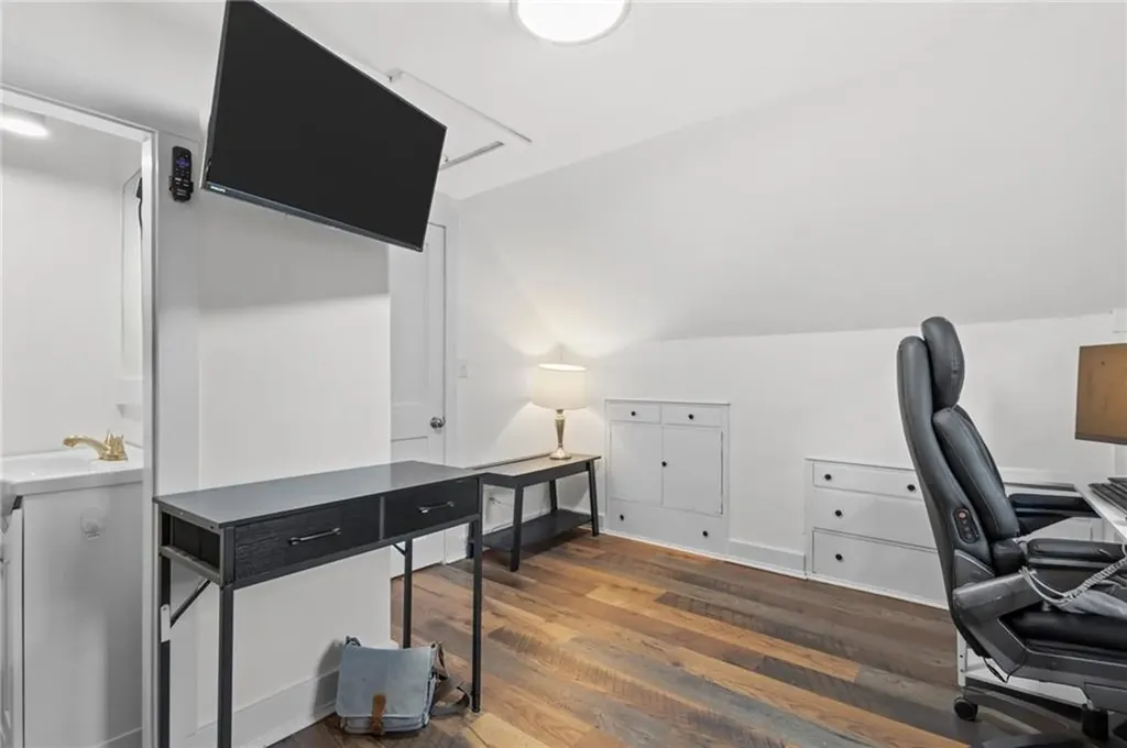 227 Angell Road Lincoln RI 02865