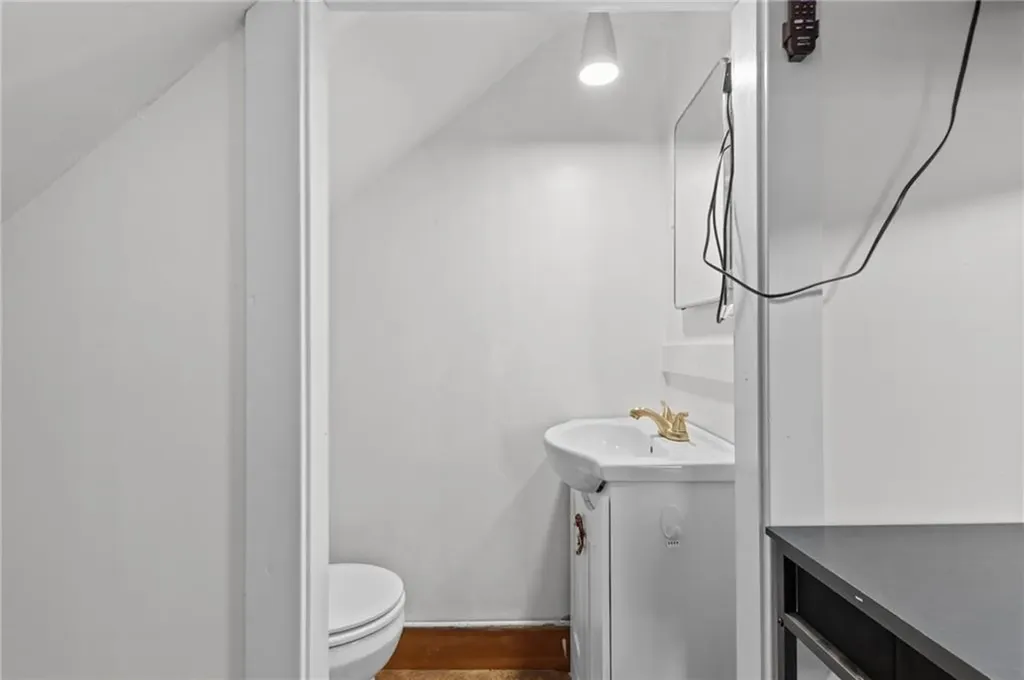 227 Angell Road Lincoln RI 02865