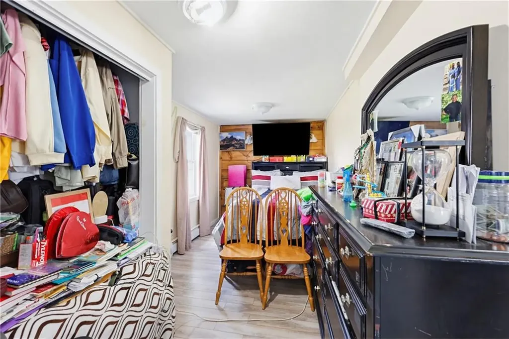196 Simmonsville Avenue Johnston RI 02919