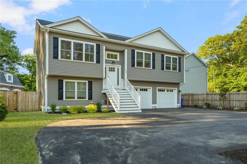 294 East Greenwich Avenue West Warwick RI 02893