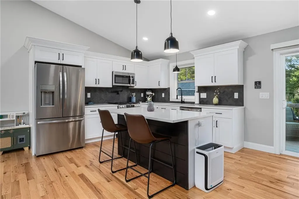 294 East Greenwich Avenue West Warwick RI 02893