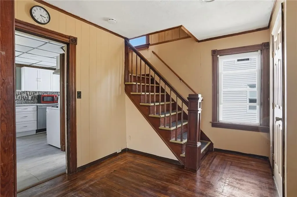 28 Orlo Avenue East Providence RI 02914