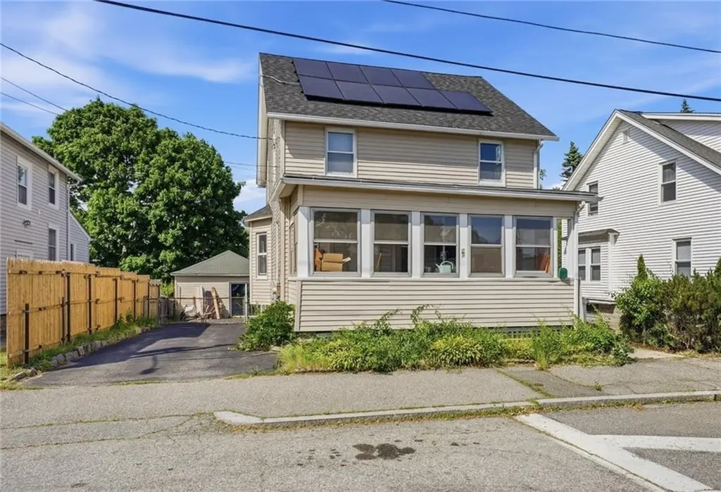 28 Orlo Avenue East Providence RI 02914