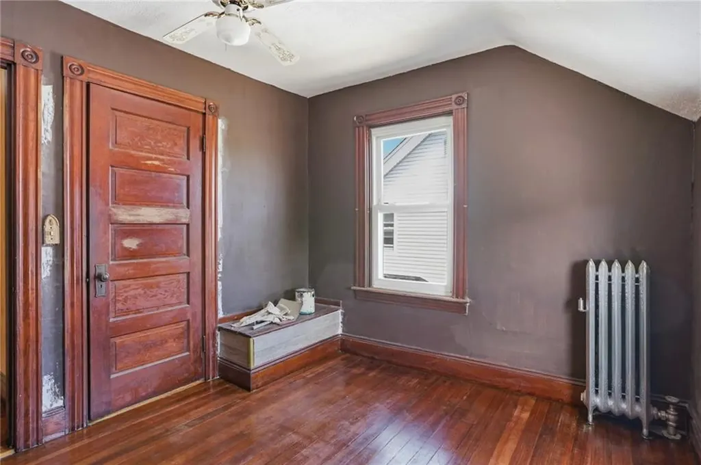 28 Orlo Avenue East Providence RI 02914