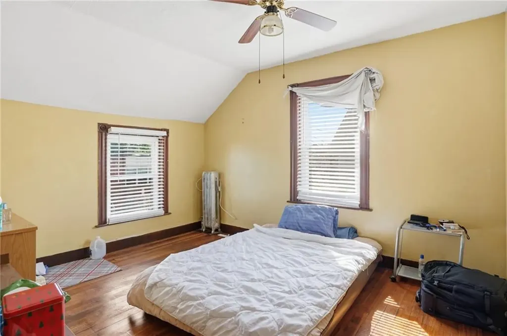 28 Orlo Avenue East Providence RI 02914