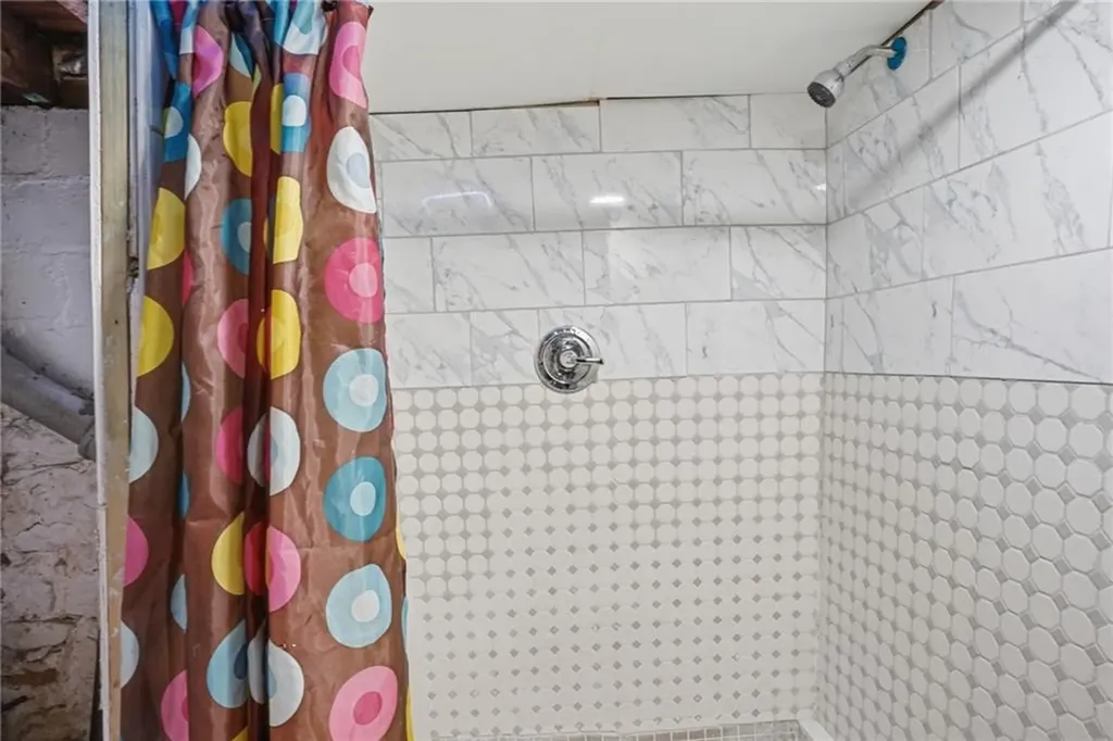 28 Orlo Avenue East Providence RI 02914
