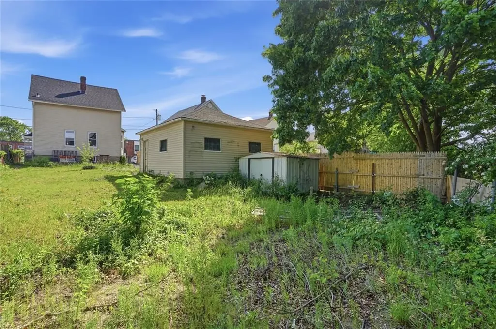 28 Orlo Avenue East Providence RI 02914