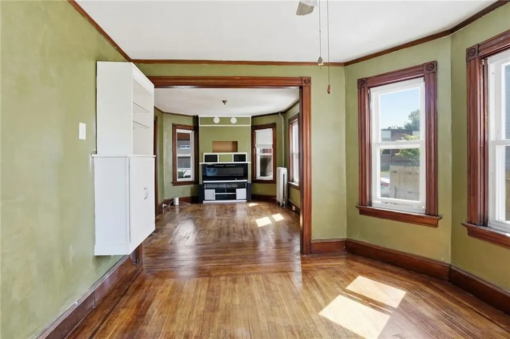 28 Orlo Avenue East Providence RI 02914