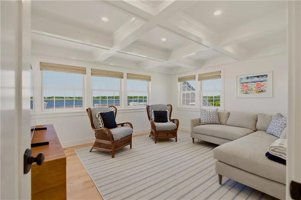 3 Richmond Pond Drive Westport MA 02790
