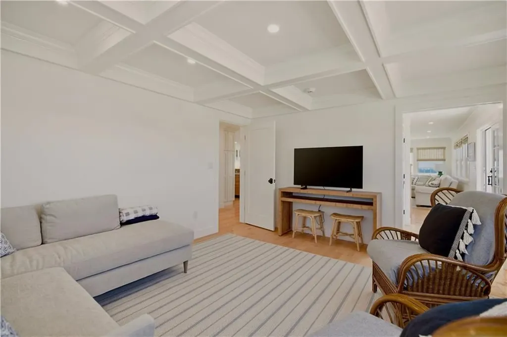 3 Richmond Pond Drive Westport MA 02790