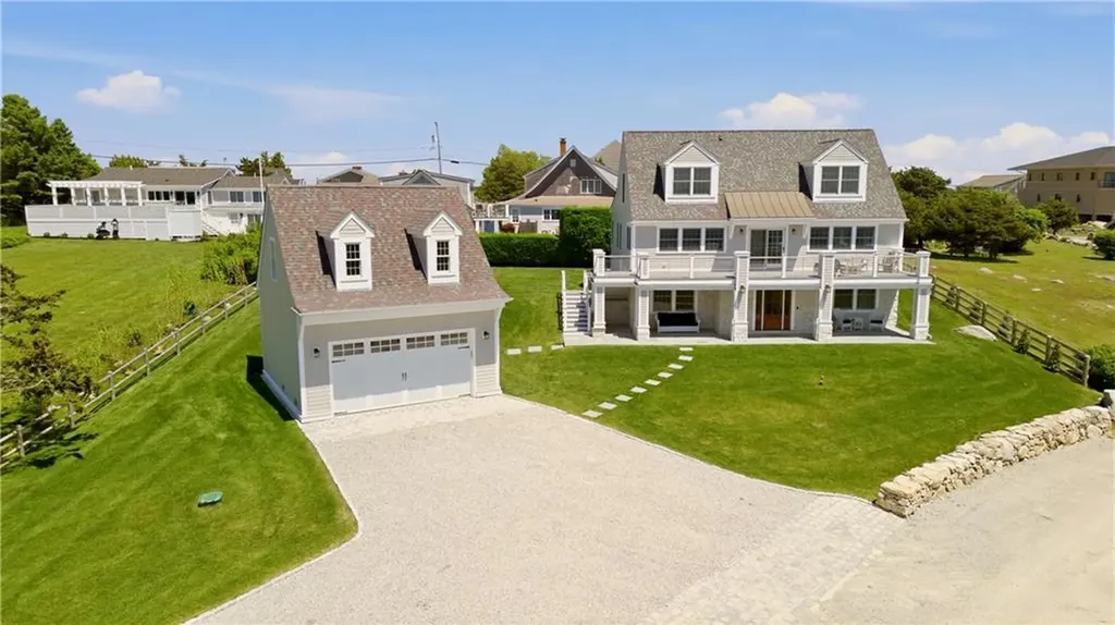 3 Richmond Pond Drive Westport MA 02790