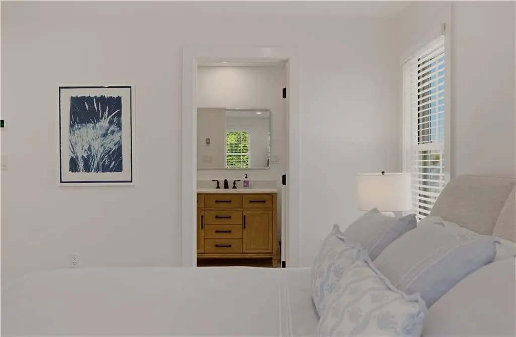 3 Richmond Pond Drive Westport MA 02790