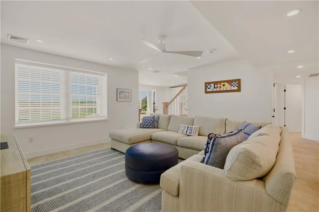 3 Richmond Pond Drive Westport MA 02790