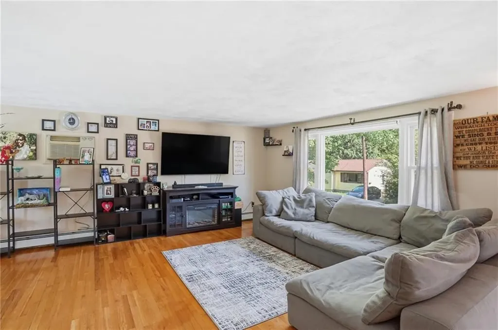 10 Faxon Street West Warwick RI 02893