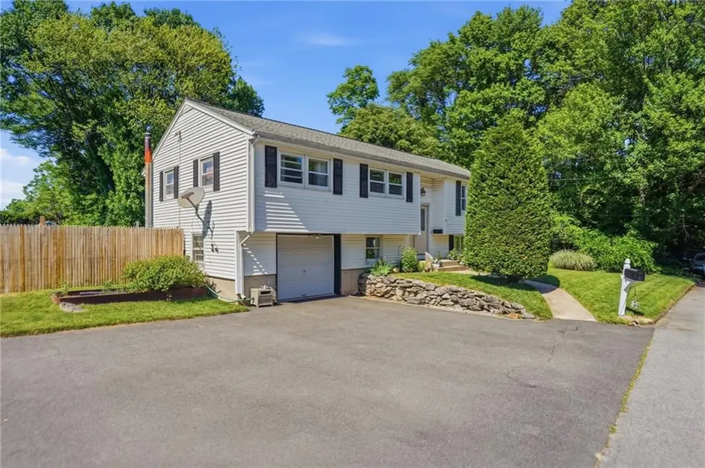 10 Faxon Street West Warwick RI 02893