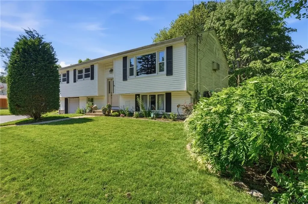 10 Faxon Street West Warwick RI 02893