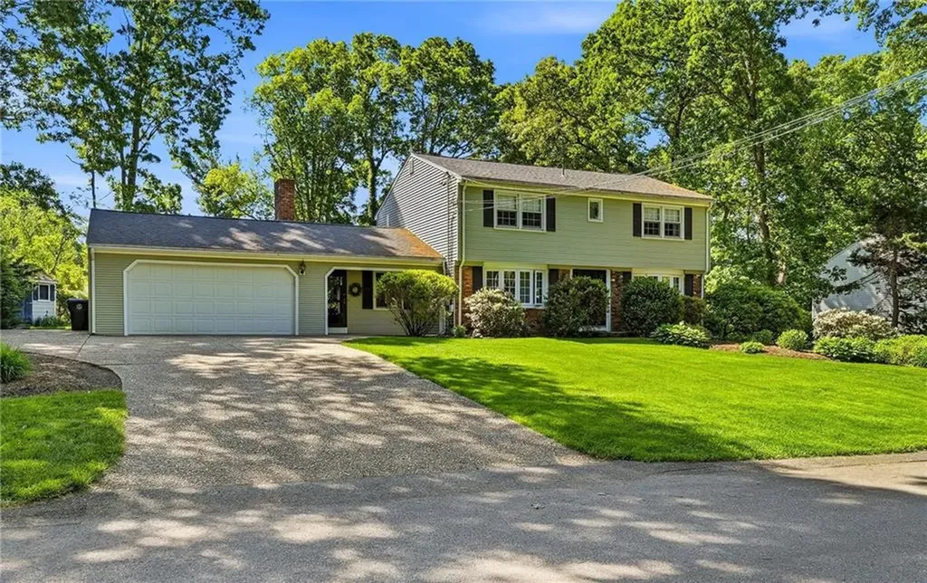 43 Follett Street Cumberland RI 02864
