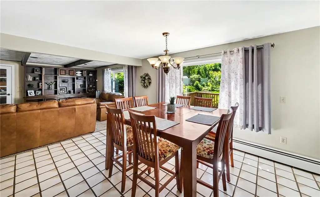 43 Follett Street Cumberland RI 02864