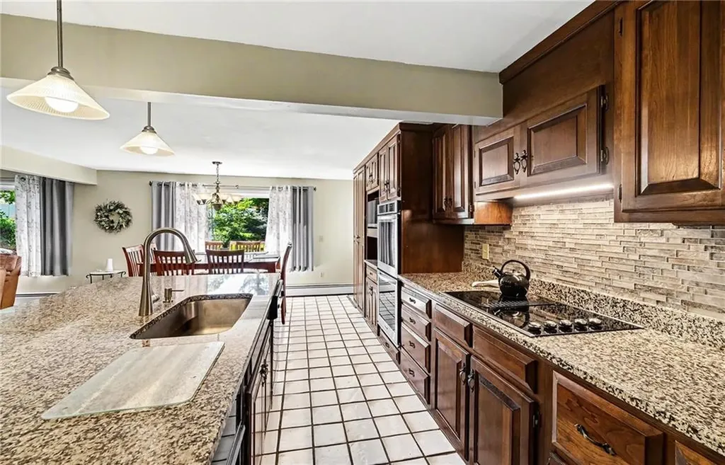43 Follett Street Cumberland RI 02864