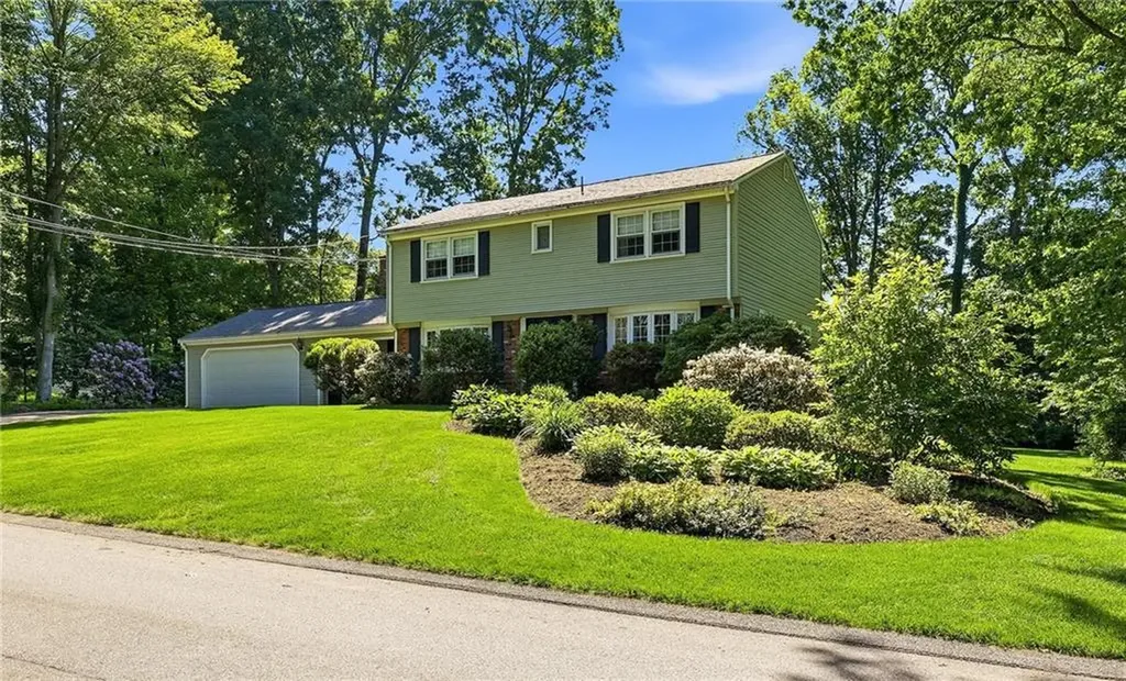 43 Follett Street Cumberland RI 02864