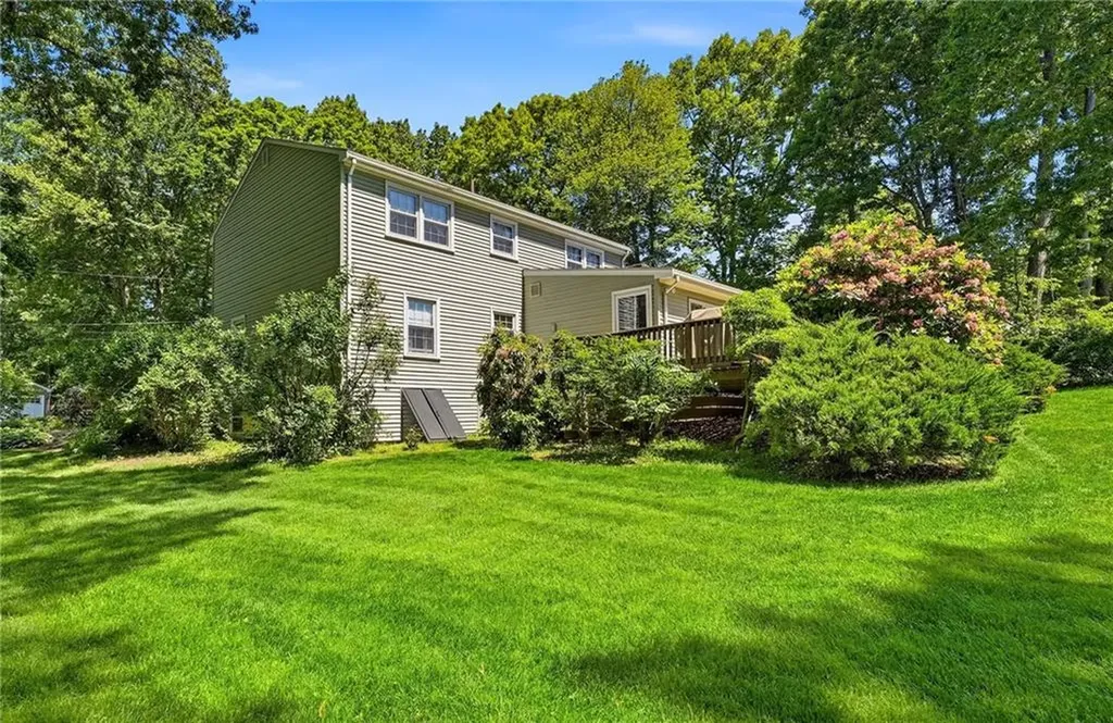 43 Follett Street Cumberland RI 02864