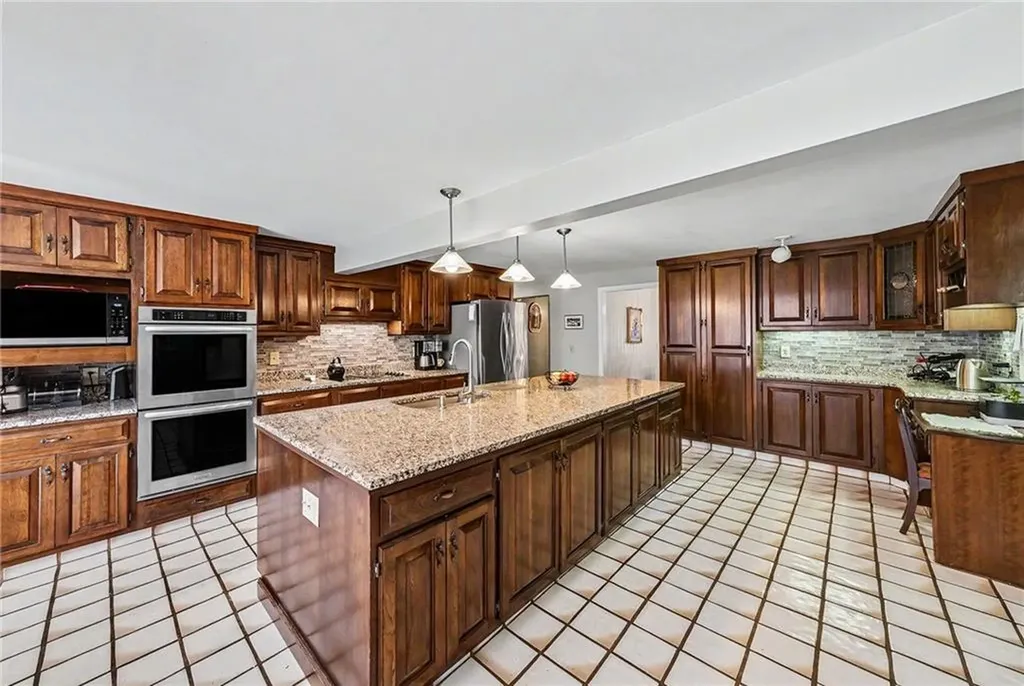 43 Follett Street Cumberland RI 02864