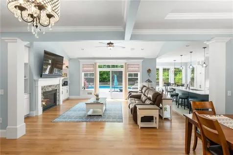 22 Lake Street Rehoboth MA 02769