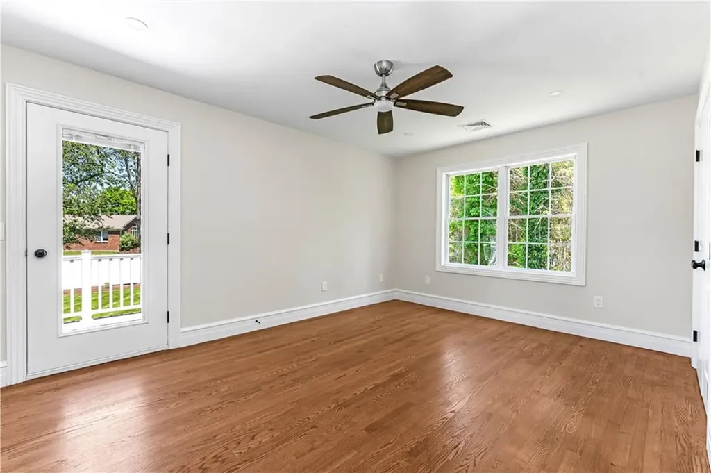 4 Shore Road Westerly RI 02891
