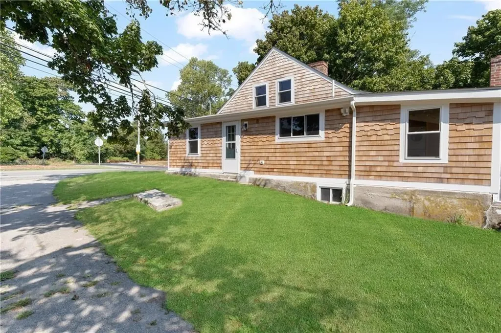 2930 Main Road Tiverton RI 02840