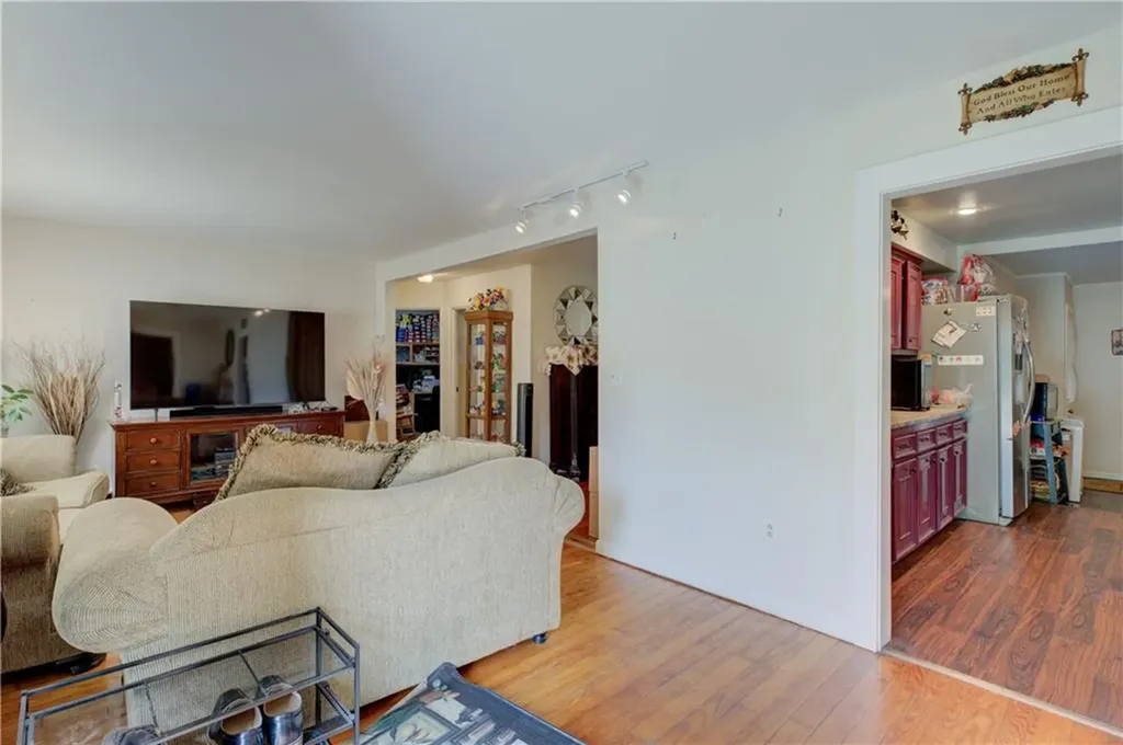 117 Bulgarmarsh Road Tiverton RI 02878