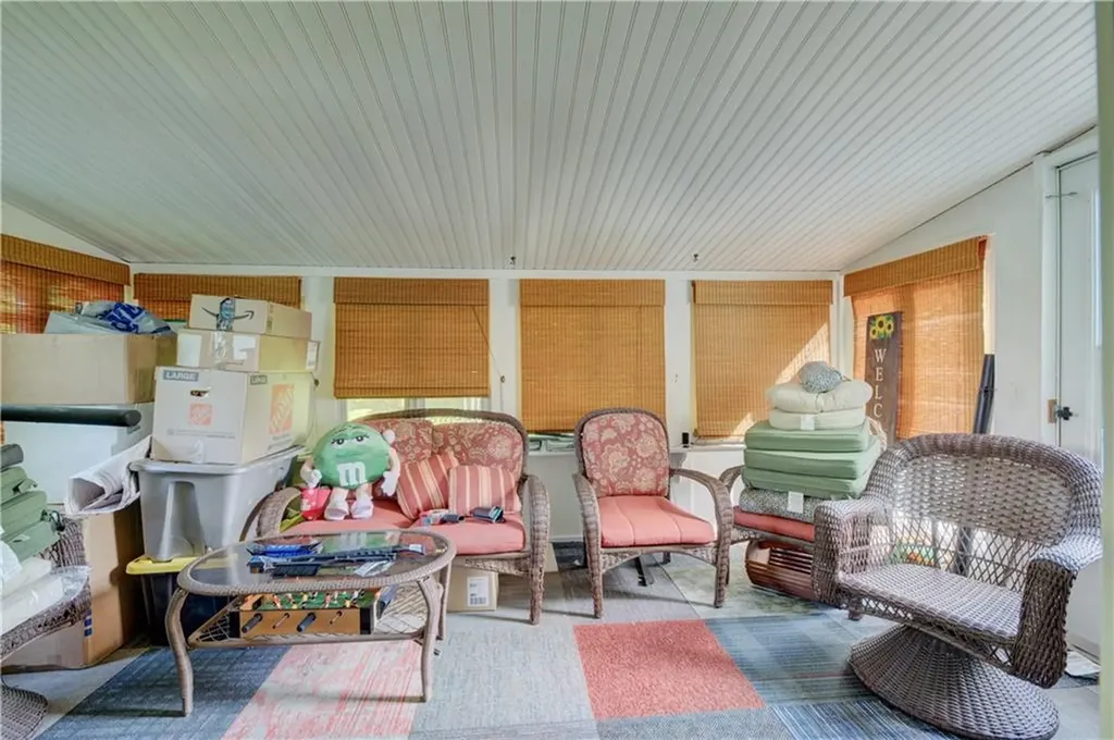 117 Bulgarmarsh Road Tiverton RI 02878