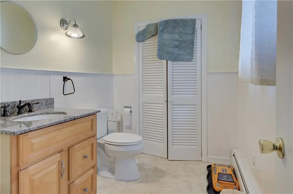 117 Bulgarmarsh Road Tiverton RI 02878