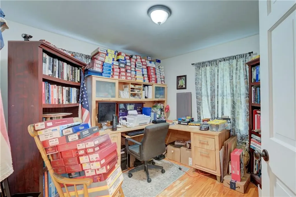 117 Bulgarmarsh Road Tiverton RI 02878